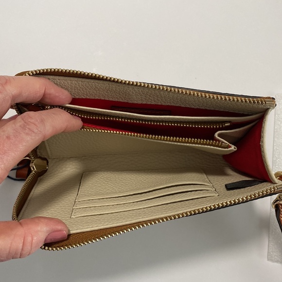 Dooney & Bourke Pebble Grain Folded Zip Wristlet Bone color NWT - Picture 6 of 7